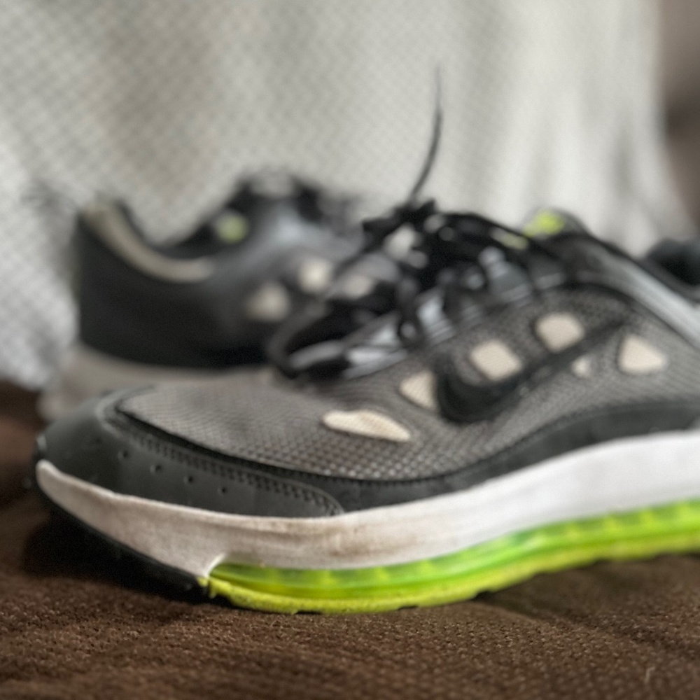 Nike Max Air men’s size 10 EUC